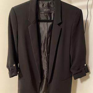 SOLD Brand new Zara blazer in small size SOLD